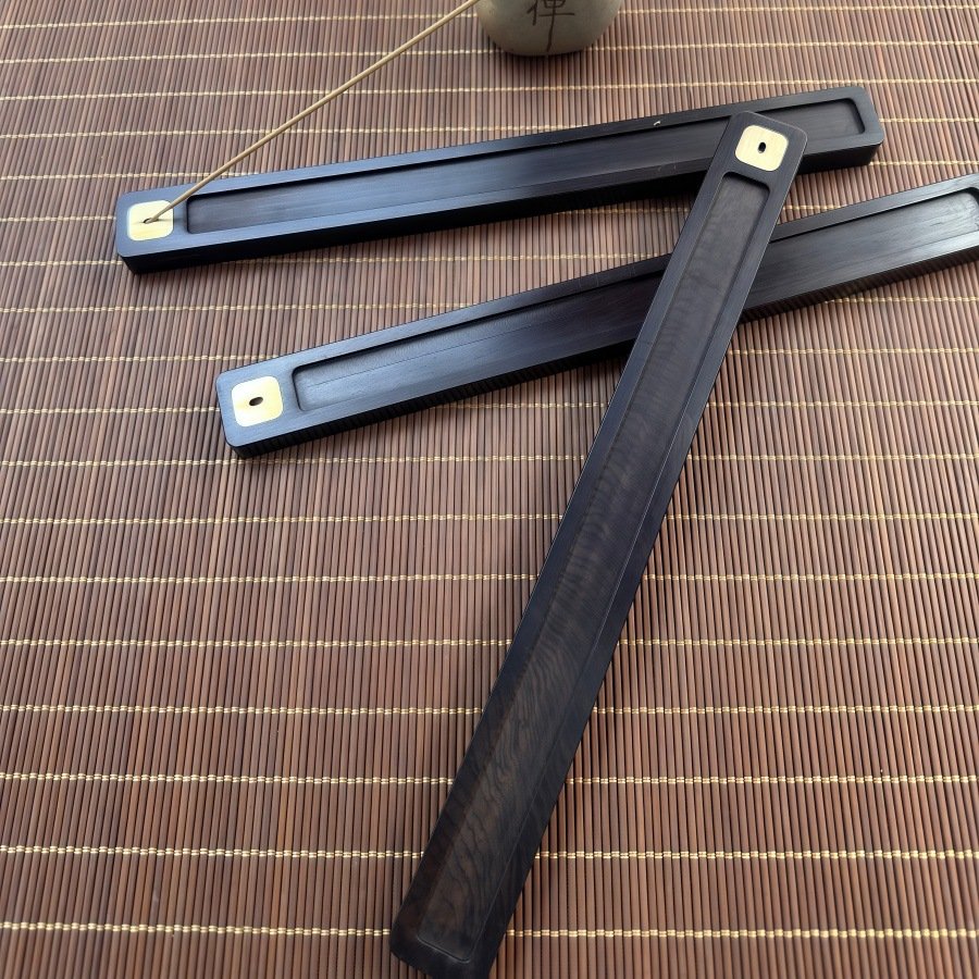 檀木黄铜香插镇纸（卧香款） 3